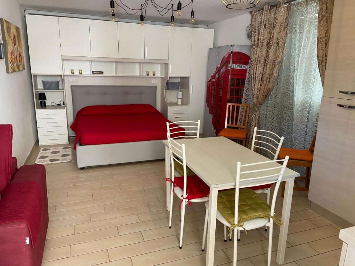 Апартаменты Casa Dolce Kate Монтесильвано Экстерьер фото